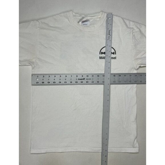 Man Diesel 48/60 CR Engine Graphic T-shirt Men Medium White Short Sleeve - Picture 11 of 11